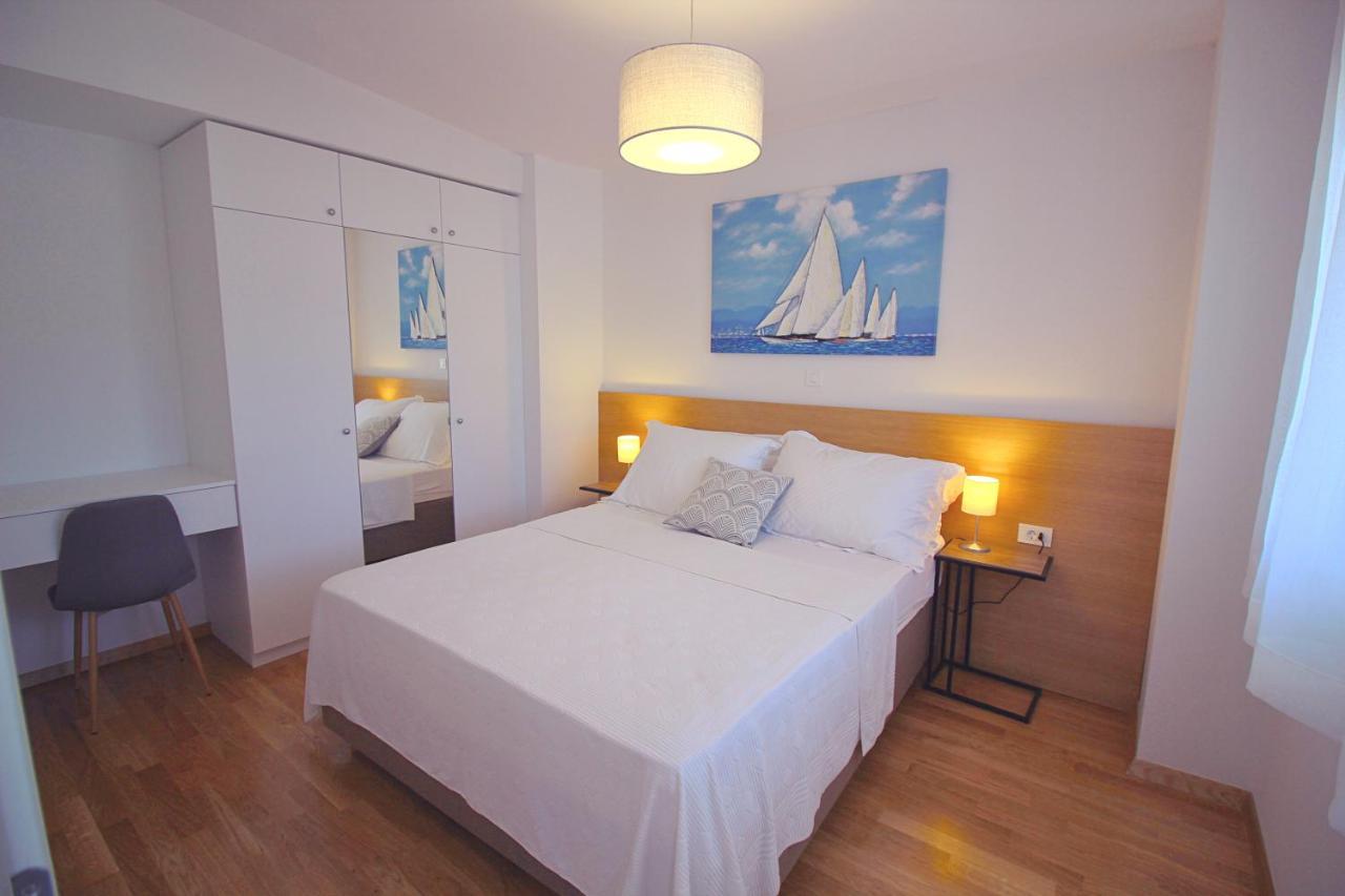 Sun Apartments Primošten Eksteriør billede